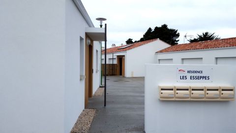 Maison groupée de Saint Urbain - autre vue 2